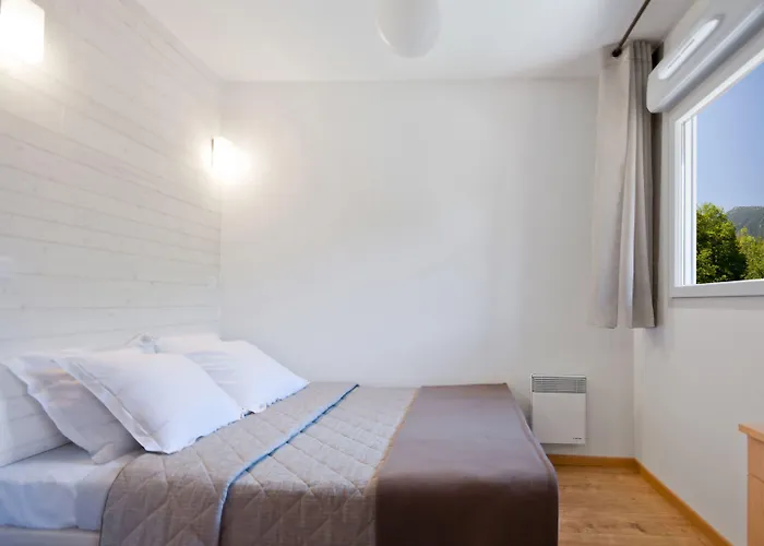 Lagrange Les D'ax 3* آكس ليه تيرْم